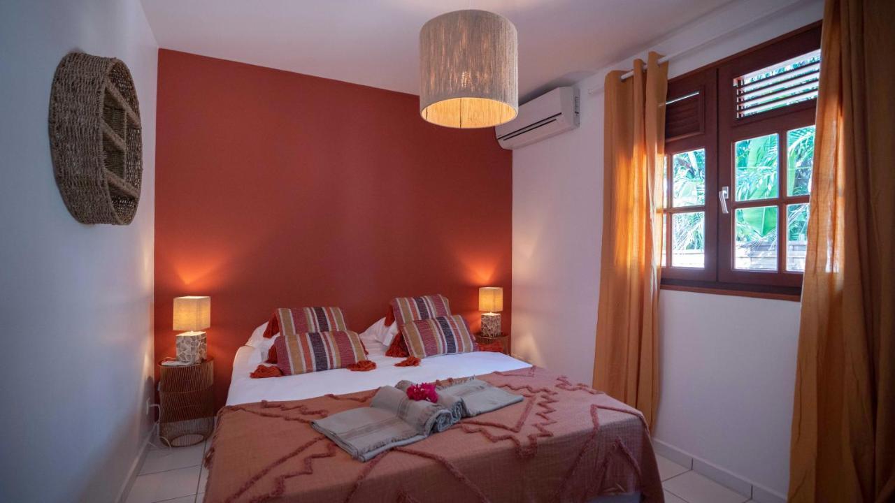Villa Nomilou Beach Avec Acces Direct Plage Saint-Francois  Exteriör bild