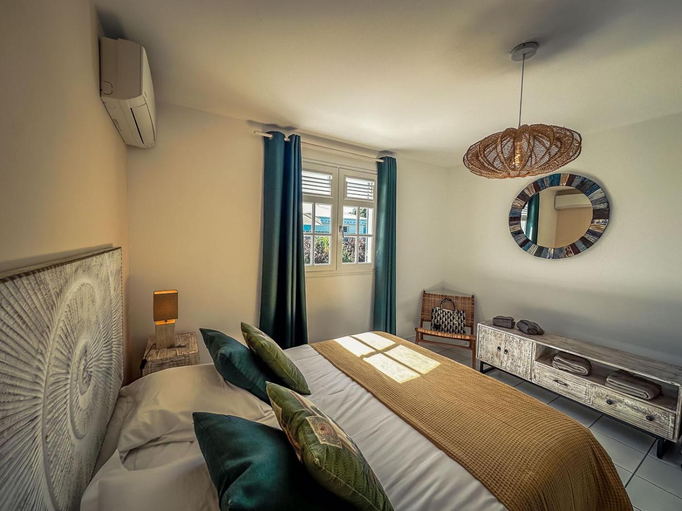 Villa Nomilou Beach Avec Acces Direct Plage Saint-Francois  Exteriör bild